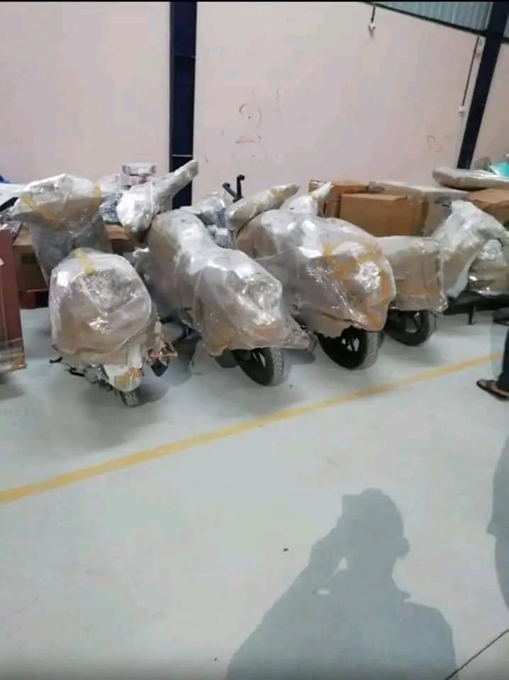 Bubble wrap fragile goods